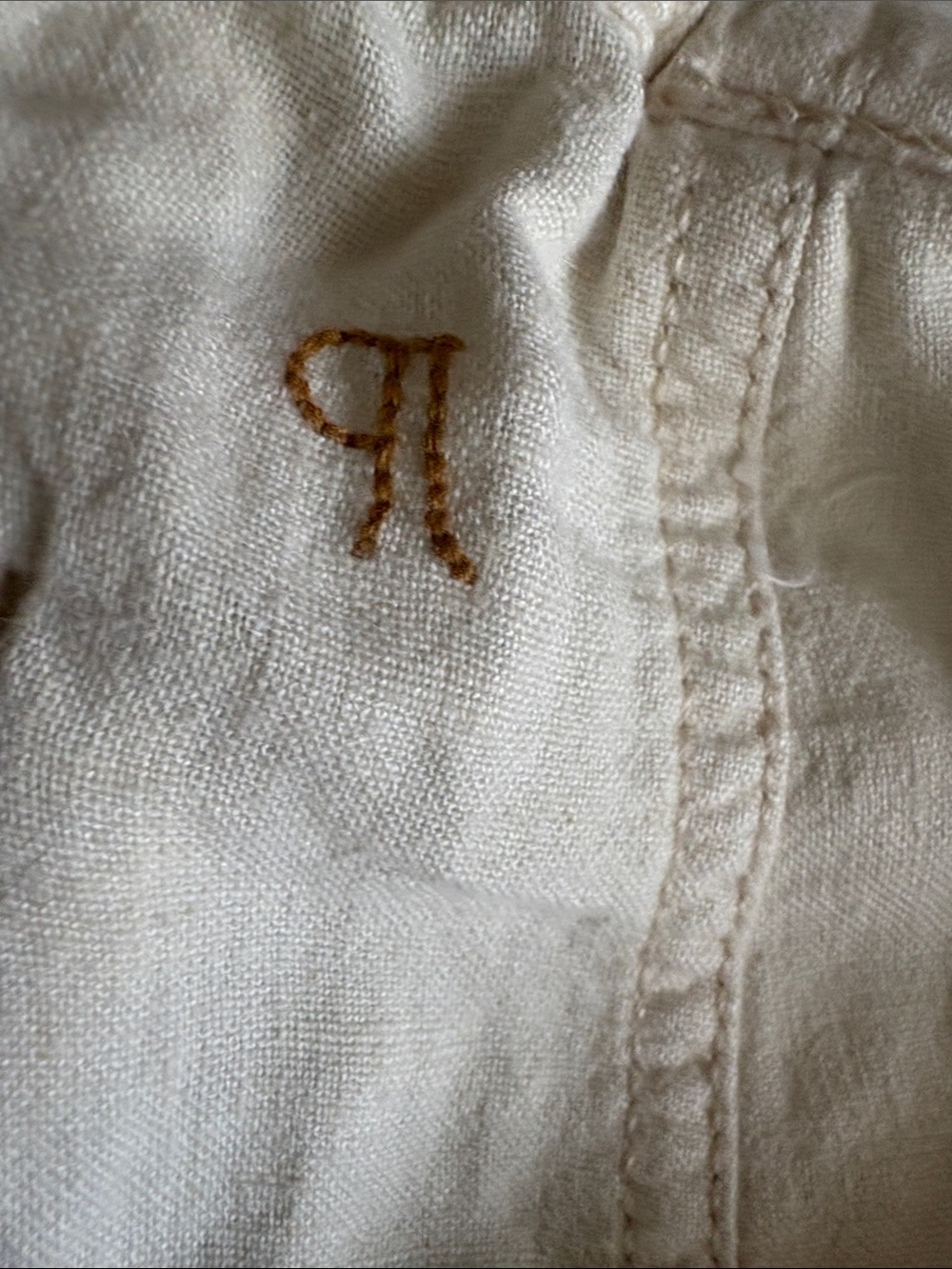 Pilcro Women's Cargo Pants in Cream NWOT - Picture 3 of 9
